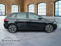Gebraucht Mercedes E250 160 PS (117 kW) 2021 Unilack nachtschwarz Limousine