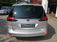 Gebraucht Opel Zafira Tourer Innovation 140 PS (102 kW) 2012 Silber metallic Van / Kleinbus