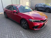Gebraucht Honda Civic Elegance 184 PS (135 kW) 2022 Rot Limousine