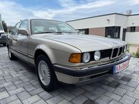 Gebraucht BMW 730 188 PS (138 kW) 1988 Gold Limousine