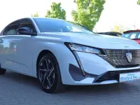 Gebraucht Peugeot 308 Allure 131 PS (96 kW) 2024 Weiß Limousine