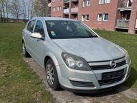 Gebraucht Opel Astra 105 PS (77 kW) 2005 Gold Kleinwagen