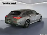 Gebraucht Mercedes CLA250e AMG 160 PS (117 kW) 2023 Metalliclack mountaingrau Coupé