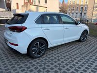 Gebraucht Hyundai i30 160 PS (117 kW) 2022 Weiß Limousine