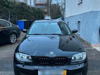 Gebraucht BMW 116 122 PS (89 kW) 2010 Schwarz Kleinwagen