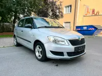 Gebraucht Skoda Fabia 75 PS (55 kW) 2010 Grau Limousine