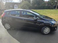 Gebraucht Ford Fiesta 95 PS (69 kW) 2012 Schwarz Kleinwagen