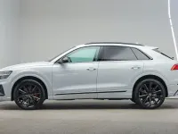 Gebraucht Audi SQ8 Ambiente 507 PS (372 kW) 2022 Gletscherweiß metallic SUV