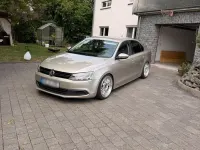 Gebraucht VW Jetta Comfortline 160 PS (117 kW) 2012 Silber Limousine
