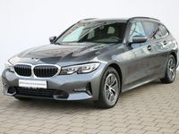 gebraucht BMW 318 i A Sport Line AHK/DAB/LiveProf/ALARM/PRIVACY