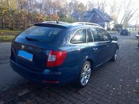 Gebraucht Skoda Superb Ambition 260 PS (191 kW) 2011 Blau Kombi