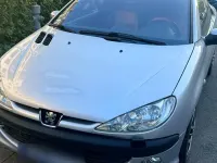 Gebraucht Peugeot 206 CC 109 PS (80 kW) 2002 Silber Cabrio