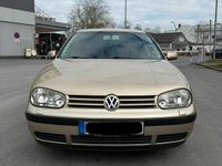 Gebraucht VW Golf IV 105 PS (77 kW) 2001 Gold Kleinwagen