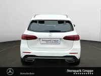 Gebraucht Mercedes B200 Progressive 163 PS (119 kW) 2019 Weiß Kleinwagen