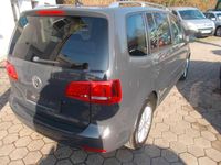 Gebraucht VW Touran Cup 140 PS (102 kW) 2014 Uranograu/cinza urano Van / Kleinbus