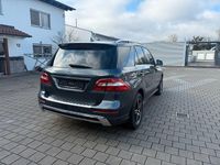 Gebraucht Mercedes ML350 258 PS (189 kW) 2014 Grau SUV