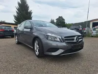 Gebraucht Mercedes A180 122 PS (89 kW) 2012 Grau Kleinwagen