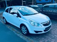 Gebraucht Opel Corsa Edition 60 PS (44 kW) 2010 Weiß Kleinwagen