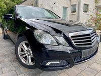 Gebraucht Mercedes E350 Avantgarde 292 PS (214 kW) 2010 Schwarz Limousine