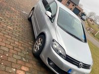 Gebraucht VW Golf VI 122 PS (89 kW) 2011 Silber Kleinwagen