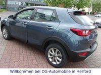 Gebraucht Kia Stonic Edition 7 84 PS (61 kW) 2023 Blau SUV