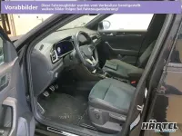 Gebraucht VW T-Roc R-line 110 PS (80 kW) 2022 Deep black perleffekt, pearl effect SUV