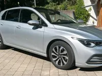 Gebraucht VW Golf VIII 150 PS (110 kW) 2021 Silber Limousine