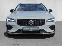 Gebraucht Volvo V60 Plus 310 PS (228 kW) 2024 Grau Kombi