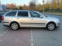 gebraucht Skoda Octavia Combi Ambiente1.6*Klima*Tempomat*