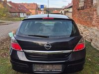 Gebraucht Opel Astra Selection 90 PS (66 kW) 2009 Schwarz Limousine