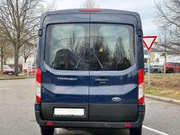 Gebraucht Ford Transit 105 PS (77 kW) 2022 Blazerblau Van / Kleinbus