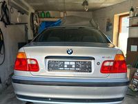 Gebraucht BMW 318 116 PS (85 kW) 1999 Silber Limousine
