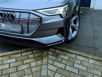 Gebraucht Audi e-tron Ambiente 300 kW (408 PS) 2018 Grau SUV
