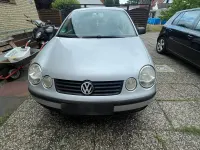 Gebraucht VW Polo 47 PS (34 kW) 2003 Silber Kleinwagen