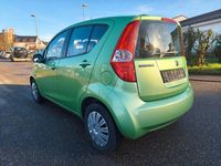 Gebraucht Suzuki Splash Club 65 PS (47 kW) 2011 Grün Kleinwagen