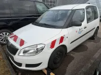 Gebraucht Skoda Roomster 69 PS (50 kW) 2011 Weiß Van / Kleinbus