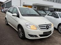 Gebraucht Mercedes B200 136 PS (100 kW) 2009 Weiß Van / Kleinbus