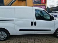 Gebraucht Fiat Doblò 101 PS (74 kW) 2019 Weiß Van / Kleinbus