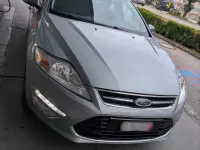 Gebraucht Ford Mondeo Titanium 140 PS (102 kW) 2013 Blau Kombi
