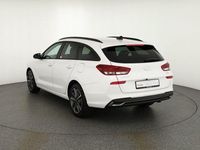 Neu Hyundai i30 140 PS (102 kW) 2025 Weiß Kombi