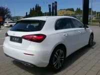 Gebraucht Mercedes A180 Progressive 136 PS (100 kW) 2025 Polarweiss  unilack Limousine