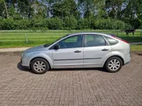 Używany Ford Focus 100 KM (73 kW) 2005 Szary Kombi