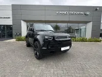 Neu Land Rover Defender 426 PS (313 kW) 2026 Schwarz SUV