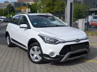 Gebraucht Hyundai i20 Active 120 PS (88 kW) 2016 Weiß Limousine