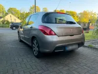 Gebraucht Peugeot 308 Allure 112 PS (82 kW) 2011 Grau Limousine