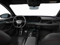 Gebraucht Audi SQ6 e-tron Ambiente 264 kW (360 PS) 2025 Rot SUV