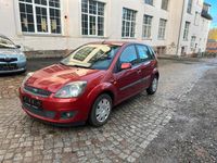 Gebraucht Ford Fiesta Fun X 69 PS (50 kW) 2007 Rot Kleinwagen