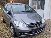 Gebraucht Mercedes A160 Elegance 95 PS (69 kW) 2009 Beige Limousine