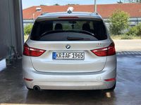 Gebraucht BMW 218 Advantage 150 PS (110 kW) 2016 Silber Kombi