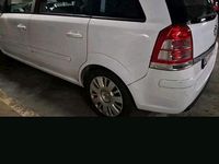 Gebraucht Opel Zafira 116 PS (85 kW) 2012 Weiß Van / Kleinbus